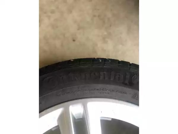 Jantes alu + Pneus hiver 17 205/55 R17 91H - Photo 2