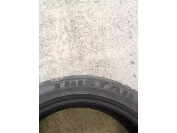 Pneus toutes saisons 20 235/45 R20 100W - Photo 2