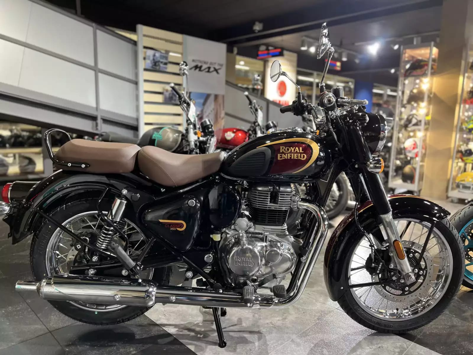 Royal Enfield Classic 350 - Photo 1