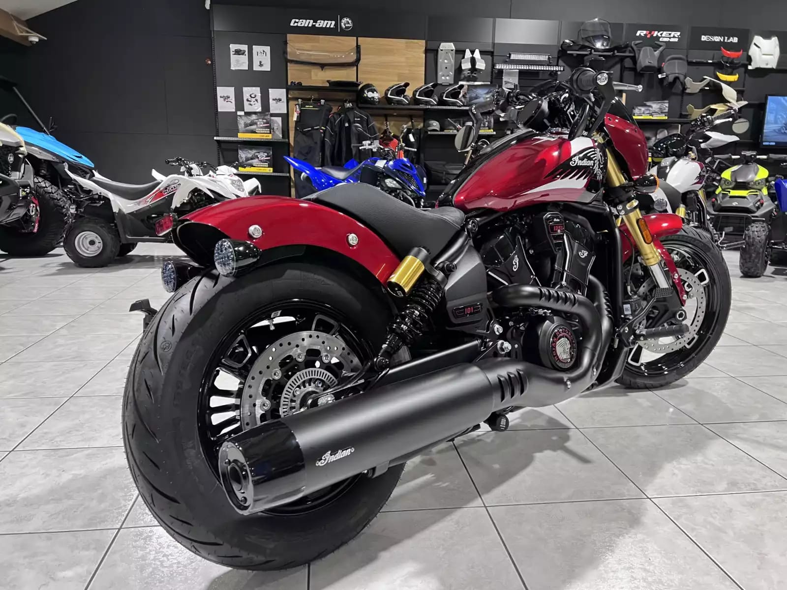 Indian 101 Scout Classic Ltd + Tech Maroon  Metallic  w/ graphics - Photo 1