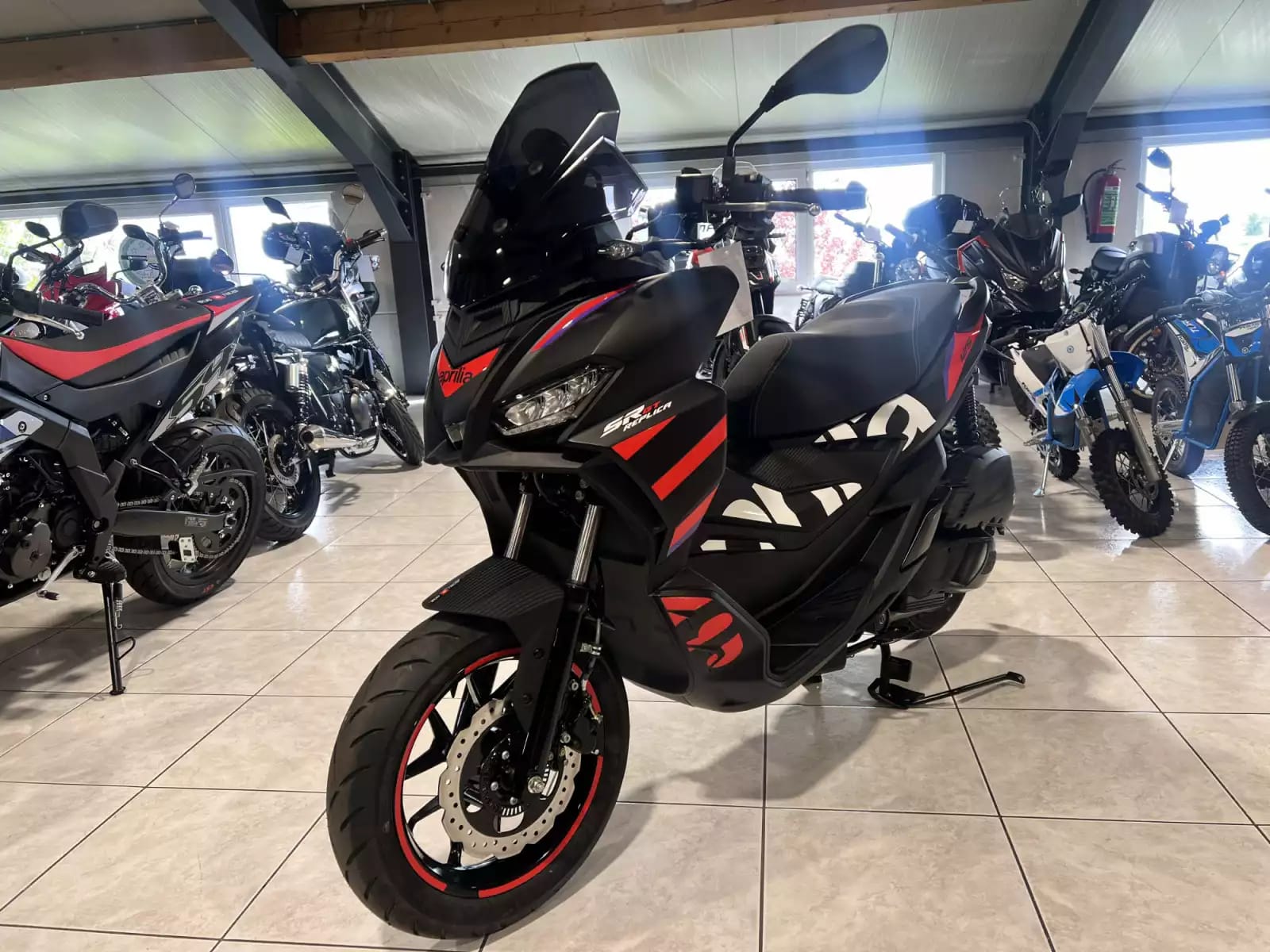 Aprilia SR 125 GT Replica - Photo 1