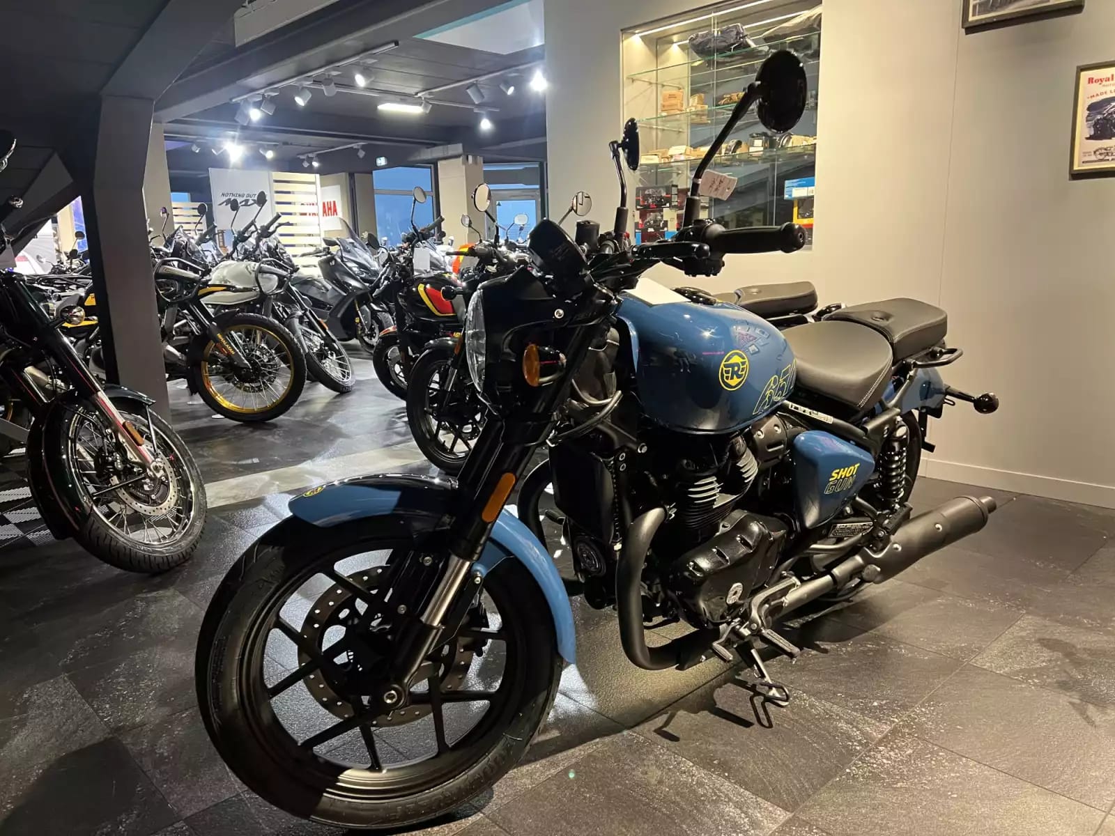 Royal Enfield Shotgun 650 plasma blue - Photo 1