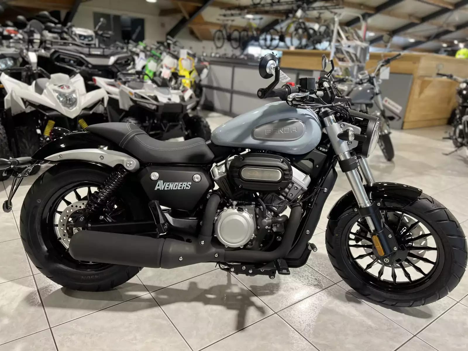 Benda Avengers 125 - Photo 1