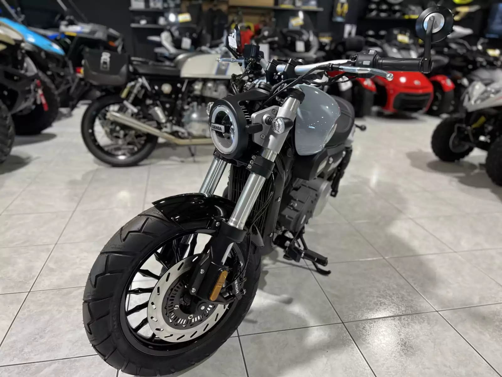 Benda Avengers 125 - Photo 1