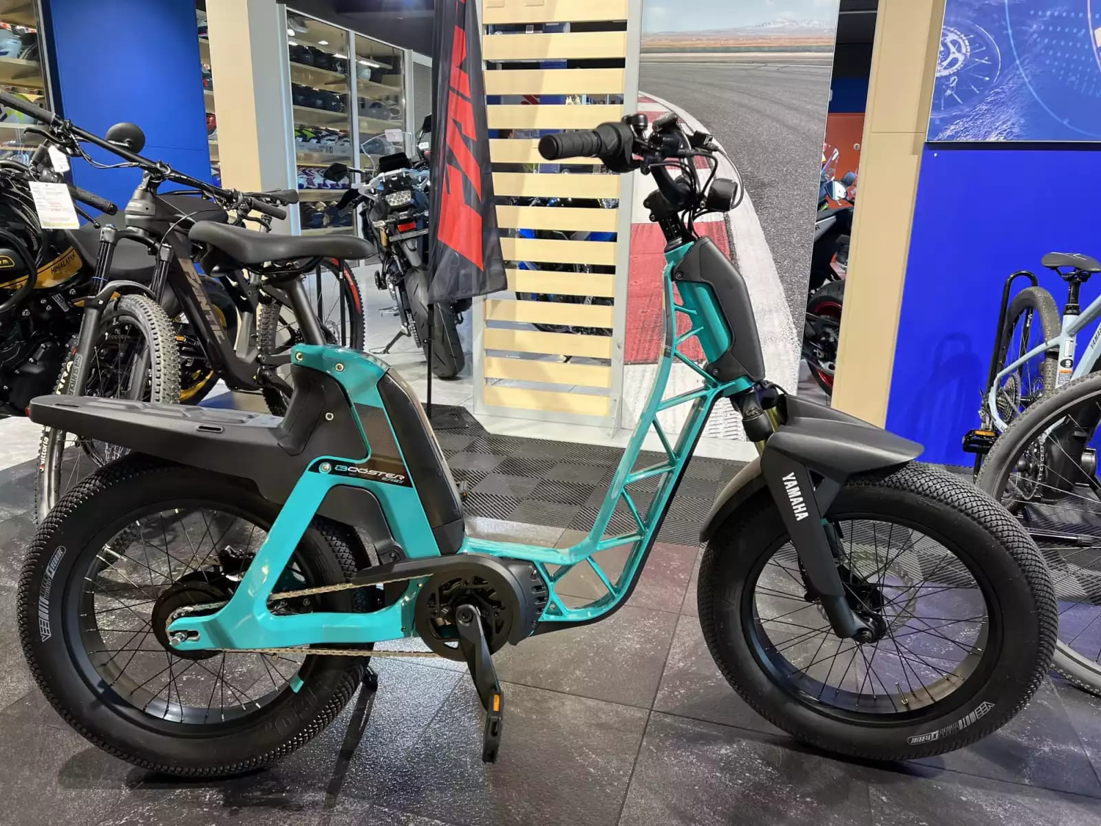 Yamaha Booster - Photo 1