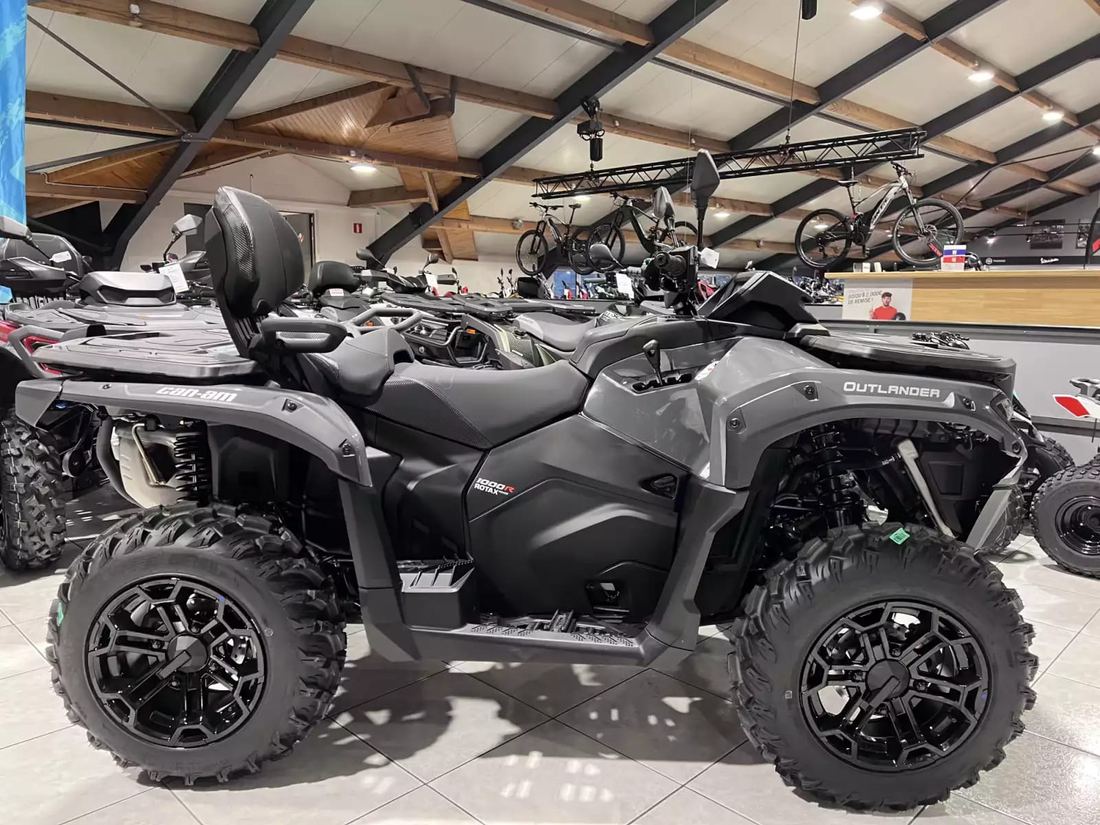 Can Am Outlander Max MY26 DPS T ABS 1000 T3 +60 km/h - Photo 1