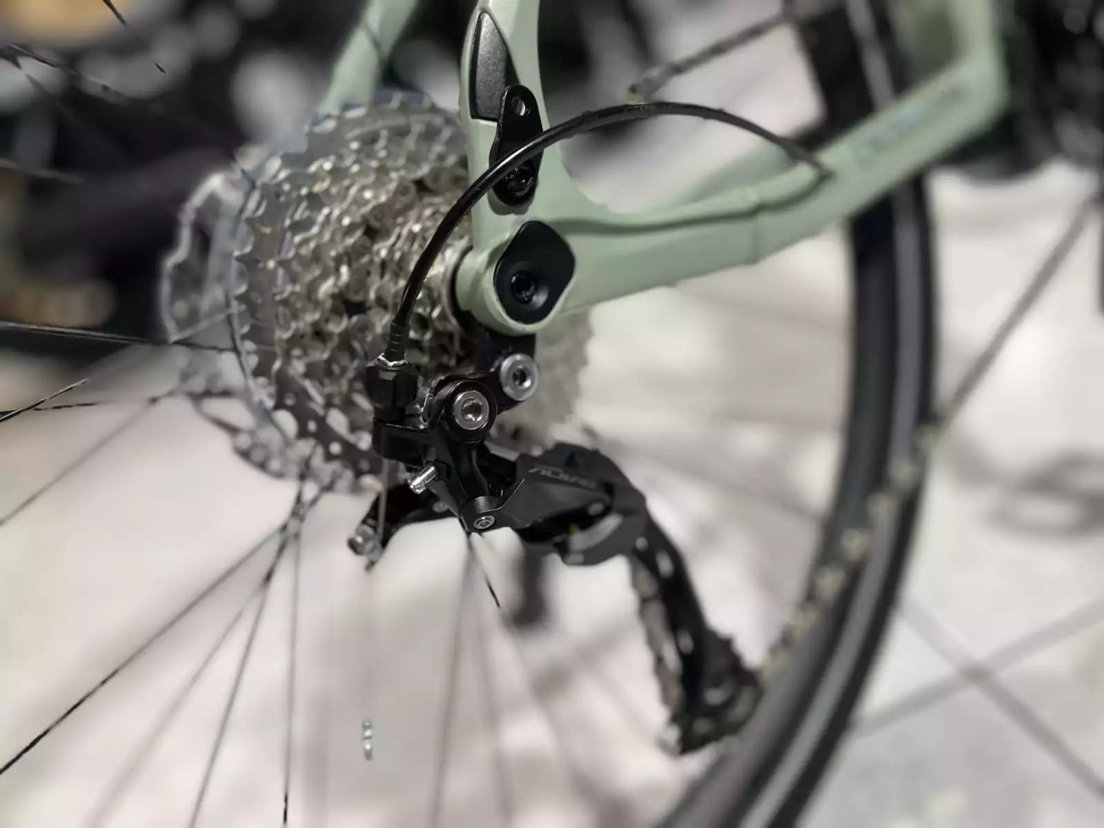 Yamaha CrossCore RC S Freins Shimano,  PW séries 70 Nm, fourche NEX / 500 Wh, 36 V, roue 27,5,  cadre allu, 23,9 Kg.  taille S - Photo 1