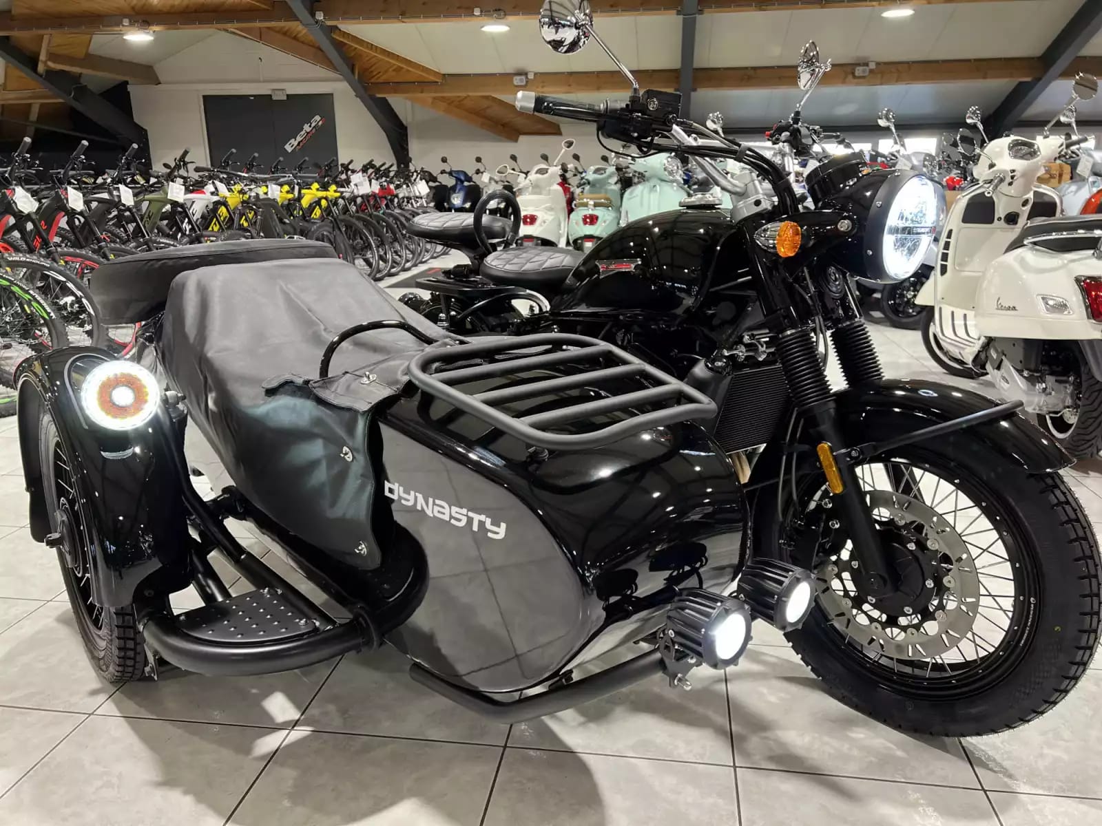 Chang - Jiang Side Car - Dynasty - Photo 1