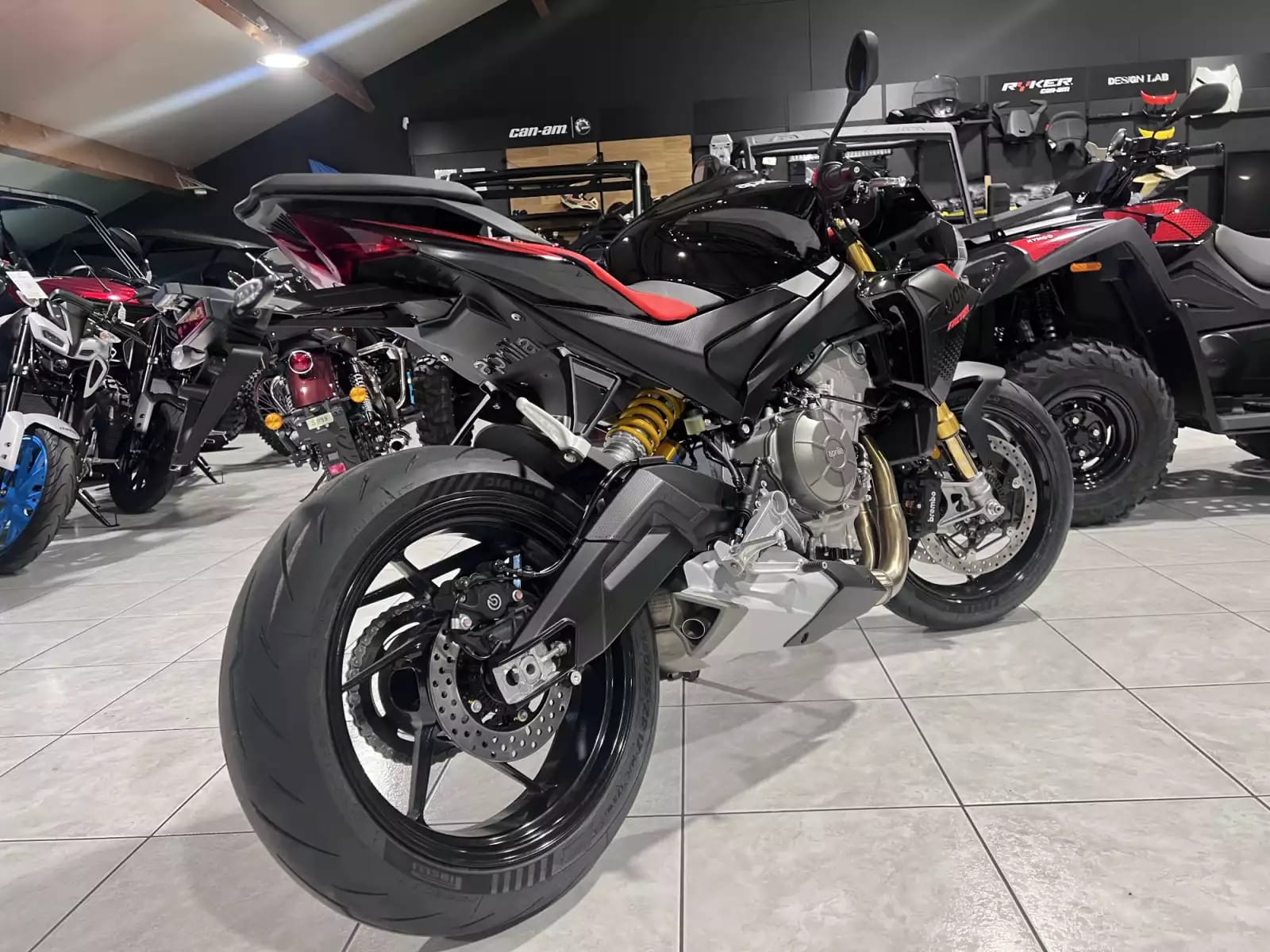 Aprilia Tuono 660 660 Factory - Photo 1