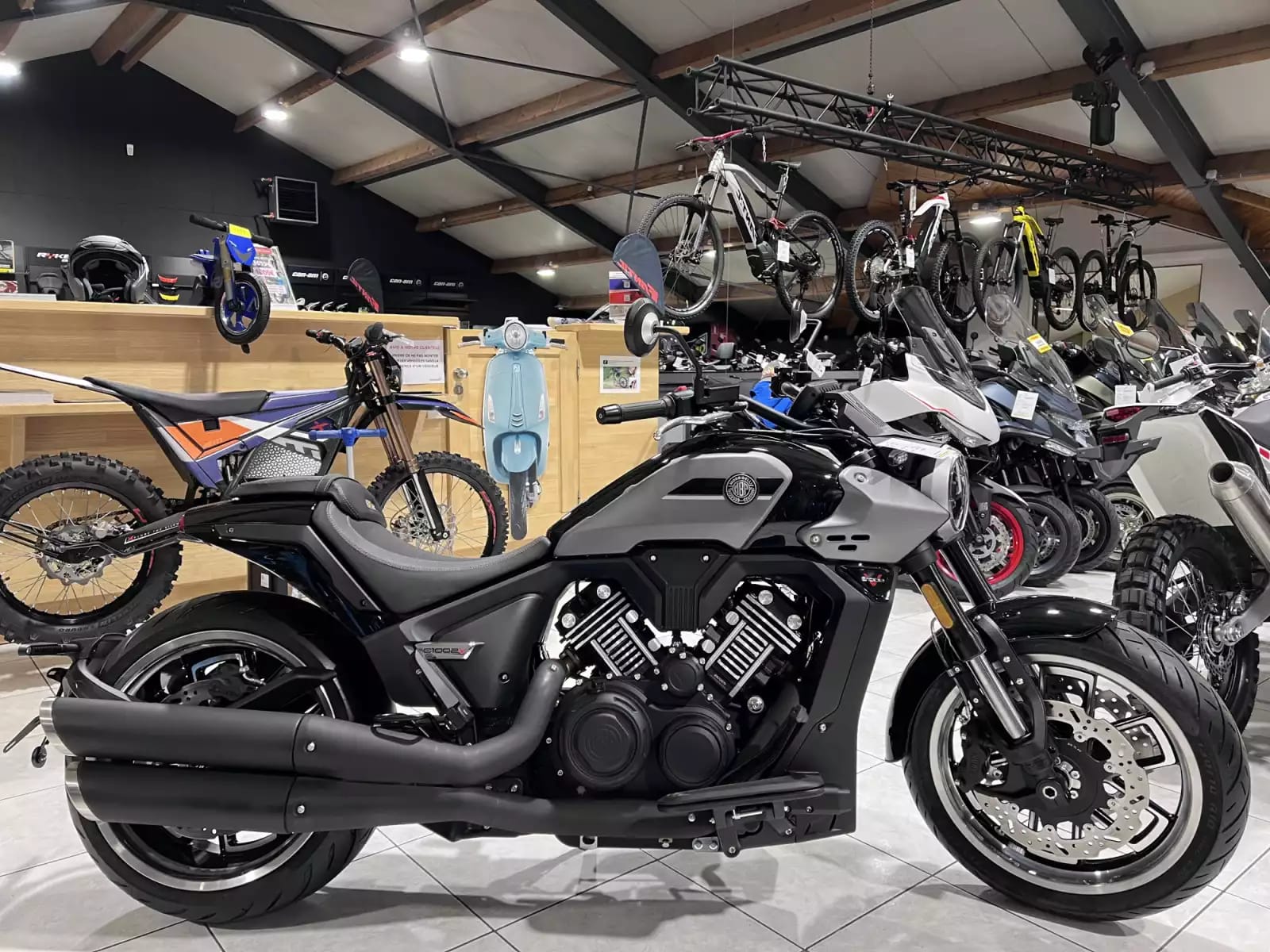 Morbidelli C1002V - Photo 1