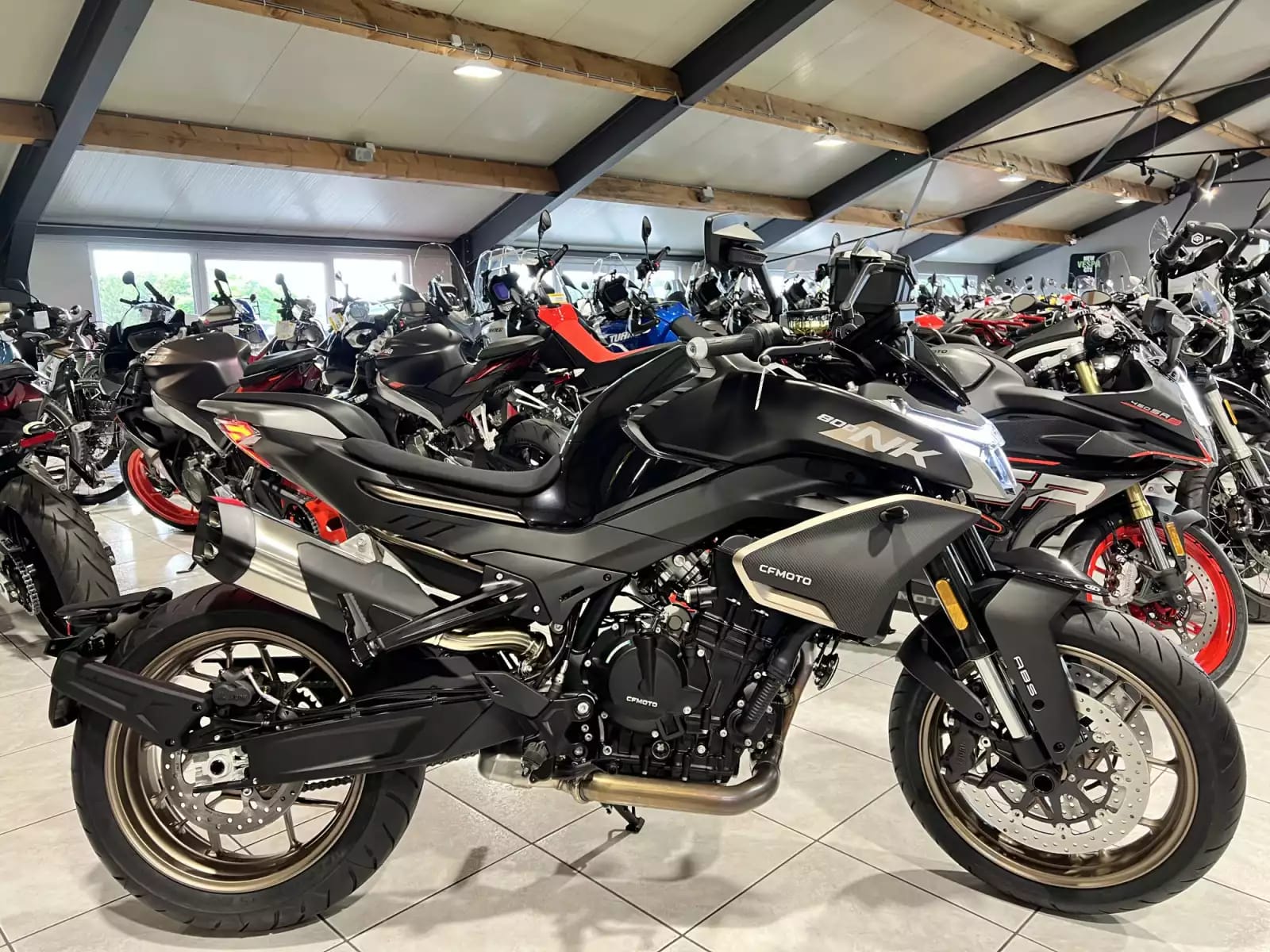 CF Moto 800 NK ADVANCED - Photo 1