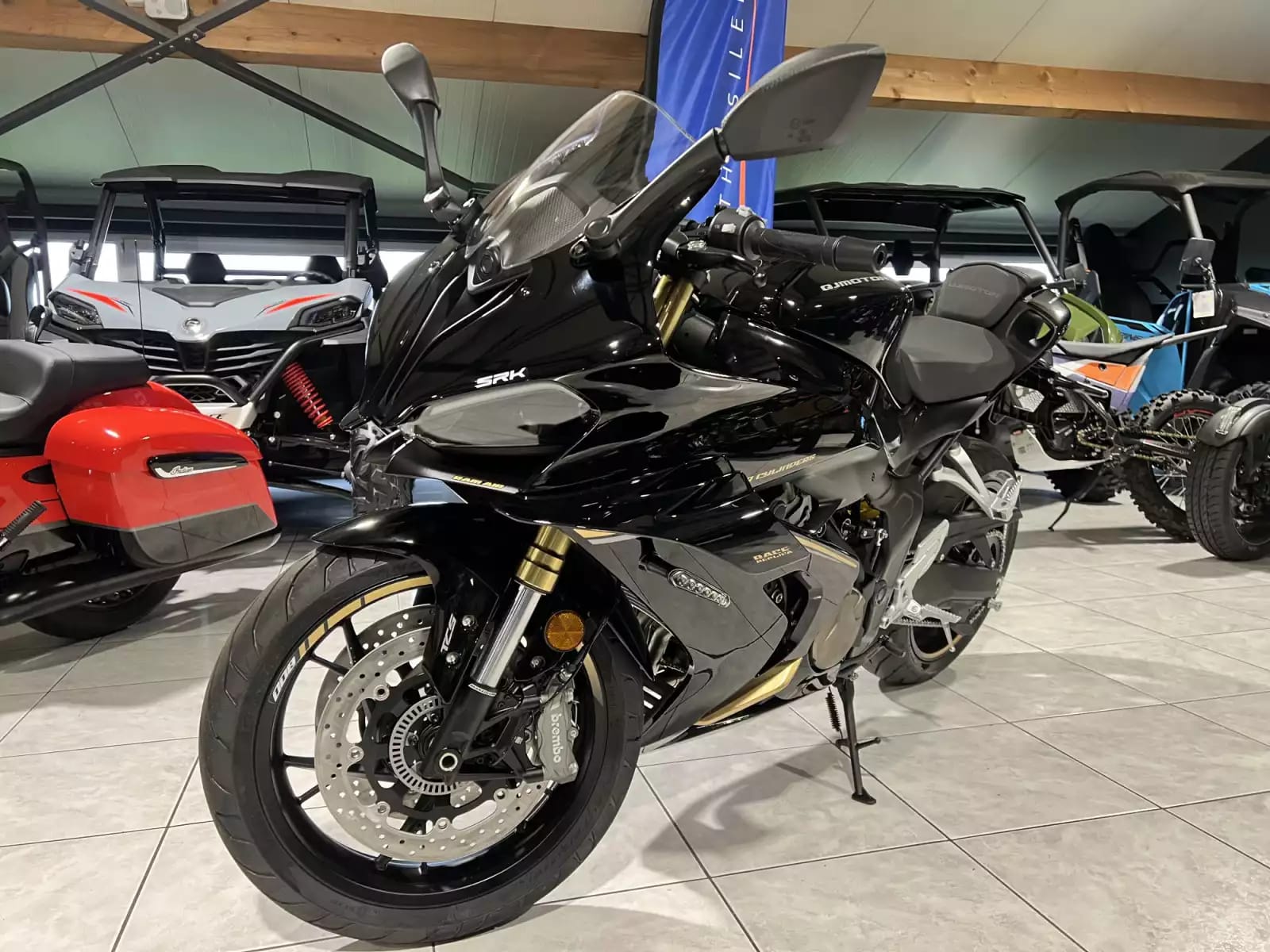 QJ Motor SRK 800 RR - Photo 1