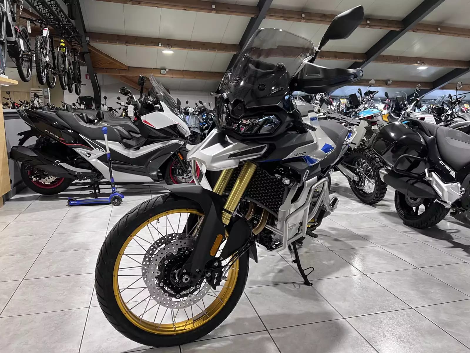 Voge DS 900 X - Photo 1