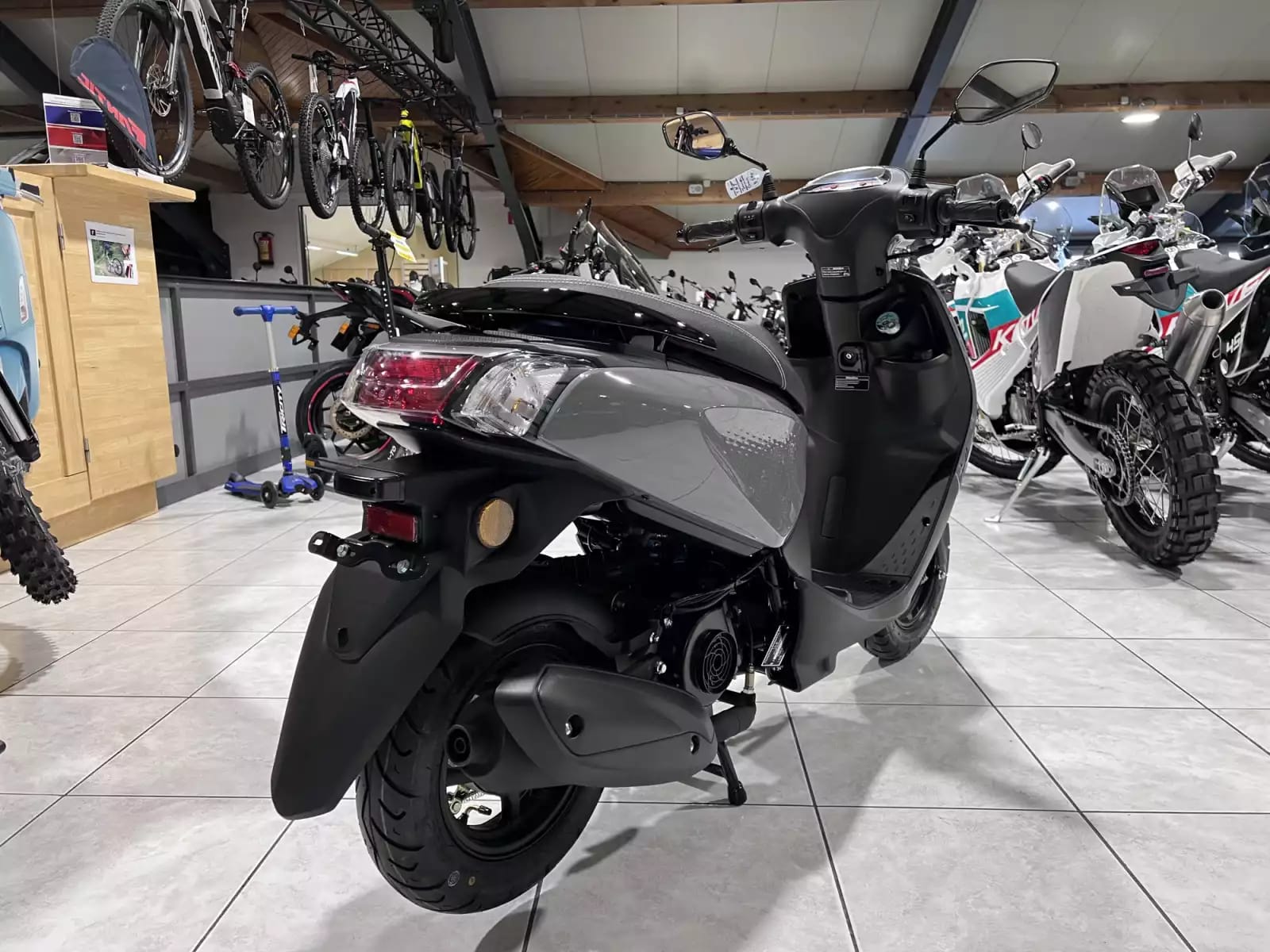 TNT Motor Junior CLASSE B 45 km/h - Photo 1