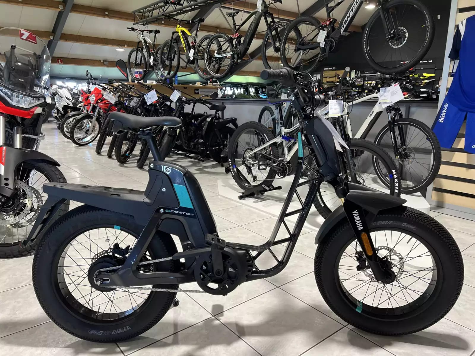 Yamaha Booster 630 WH, 36 V, 17,5 Ah  1000€ a l'achat dune moto ou Quad. - Photo 1