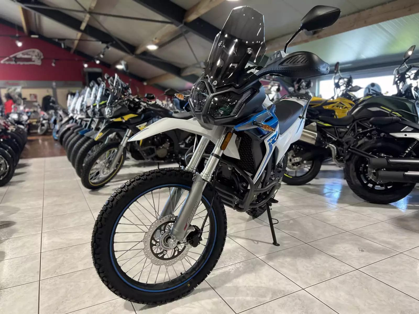 Voge 300 Rally - Photo 1