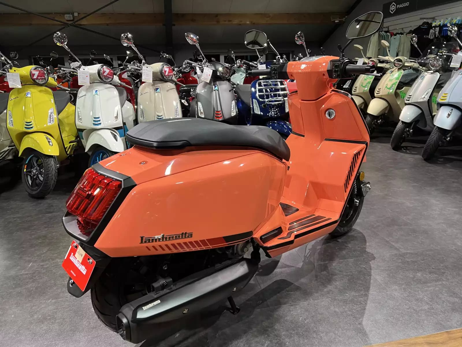 Lambretta X-125 - Photo 1