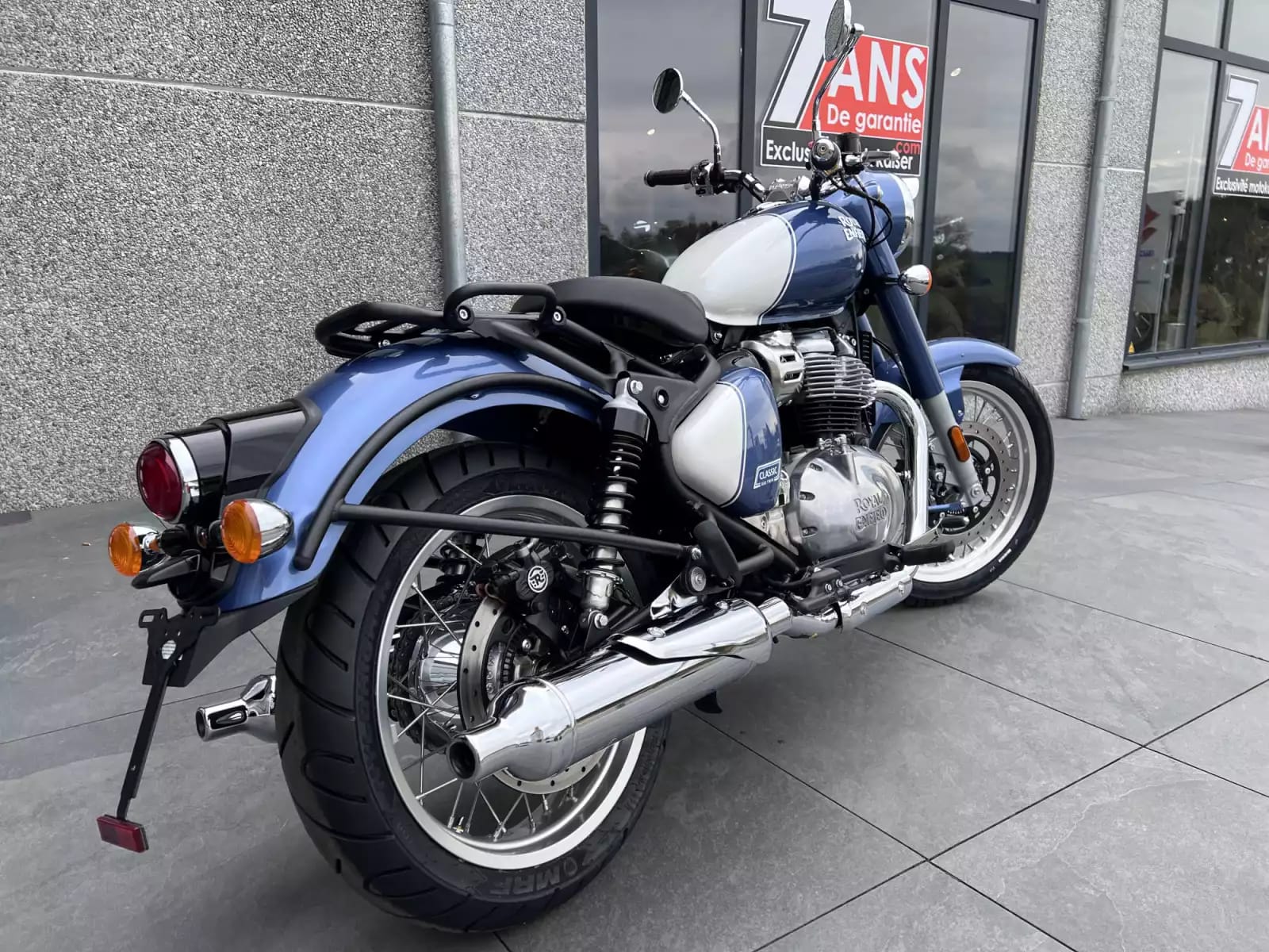 Royal Enfield Classic 650 Bruntingthorpe blue - Photo 1