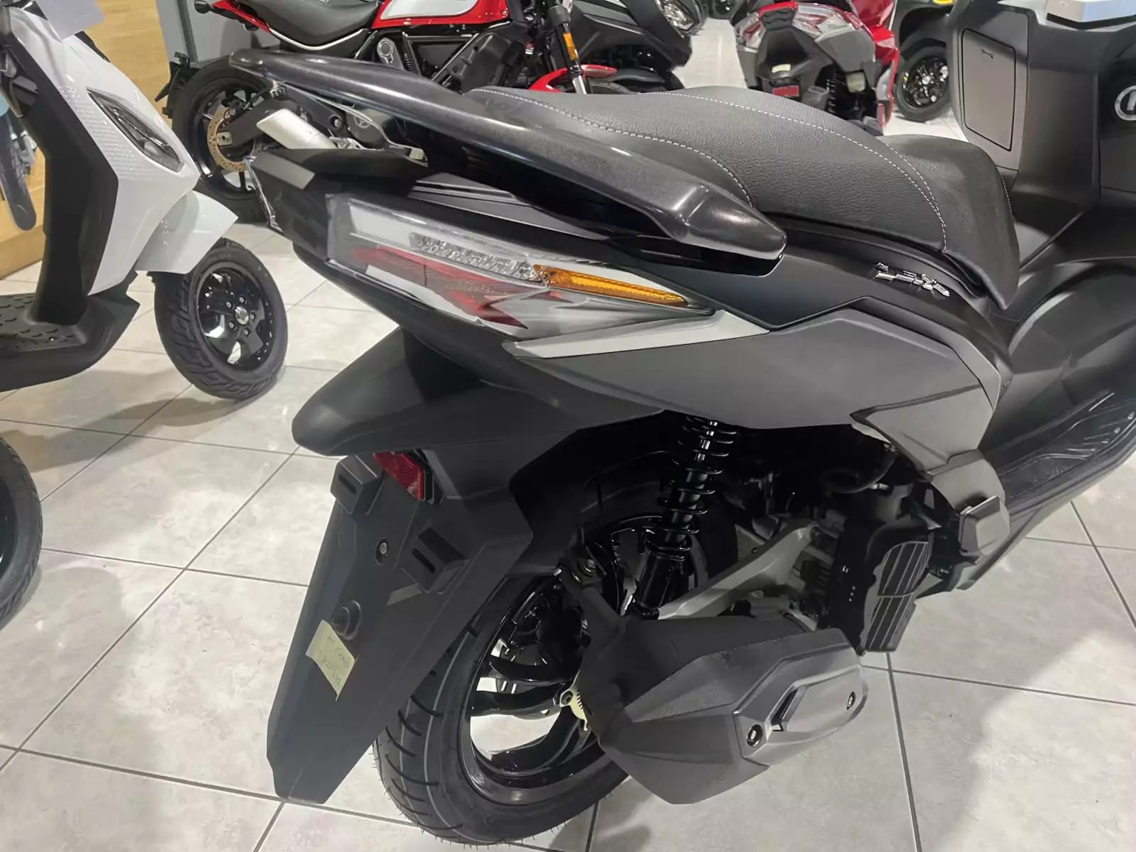 SYM Jet X 125 - Photo 1