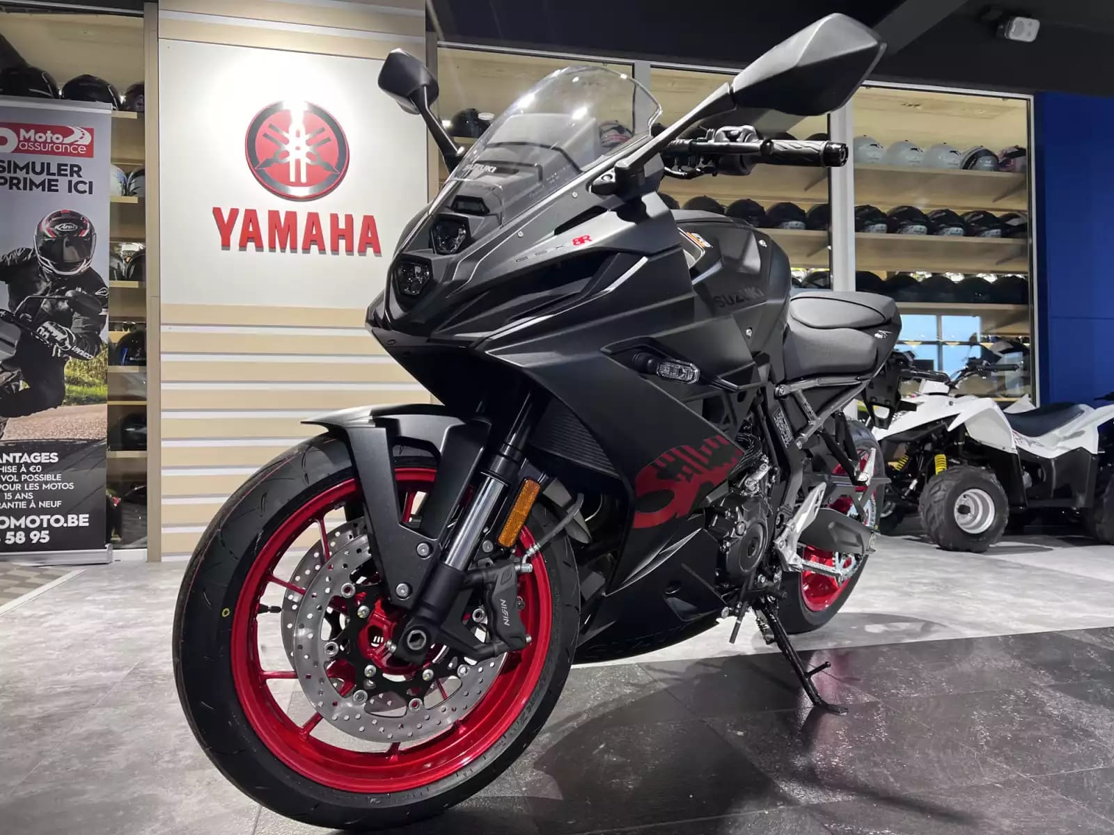 Suzuki GSX 8R - Photo 1