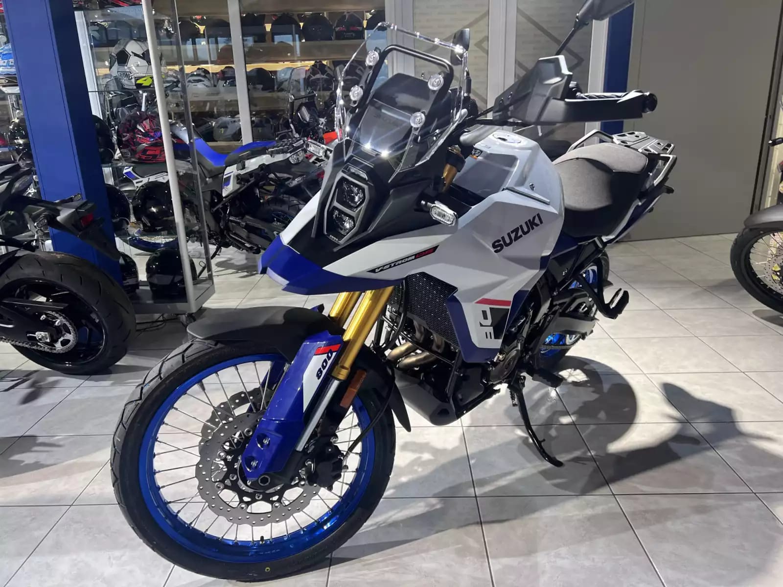 Suzuki V-Strom 1050 DE - Photo 1
