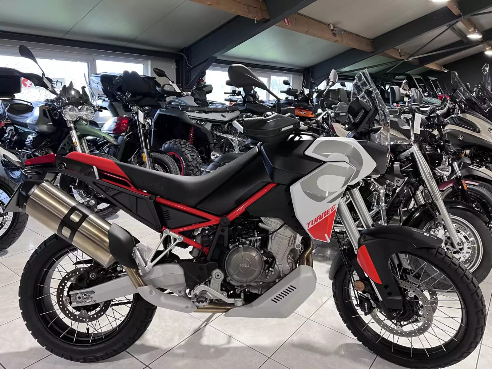 Aprilia Tuareg 660 Hailstrom White disponible aussi en 35 KW - Photo 1