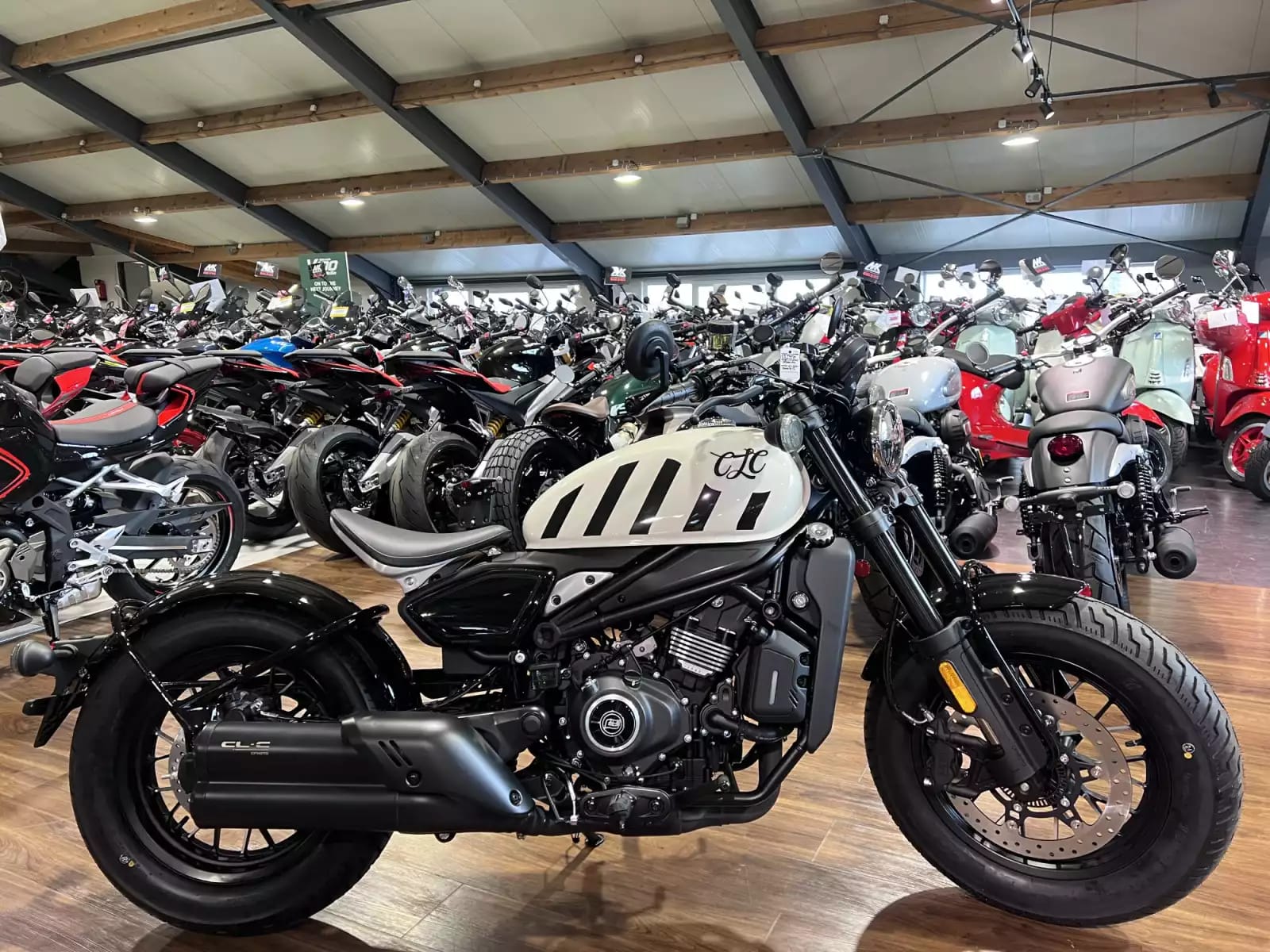 CF Moto 450 CL-C BOBBER - Photo 1