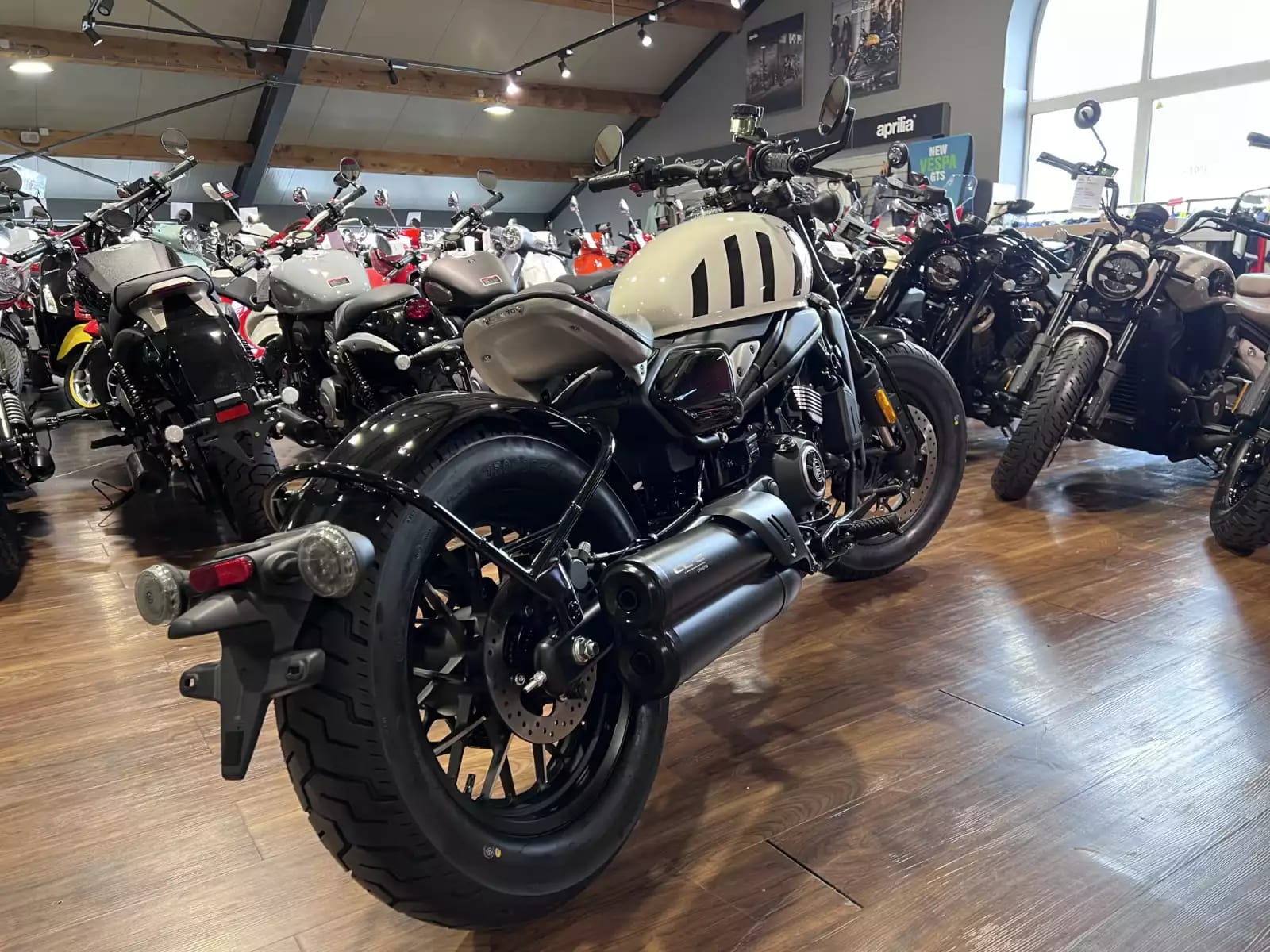 CF Moto 450 CL-C BOBBER - Photo 1