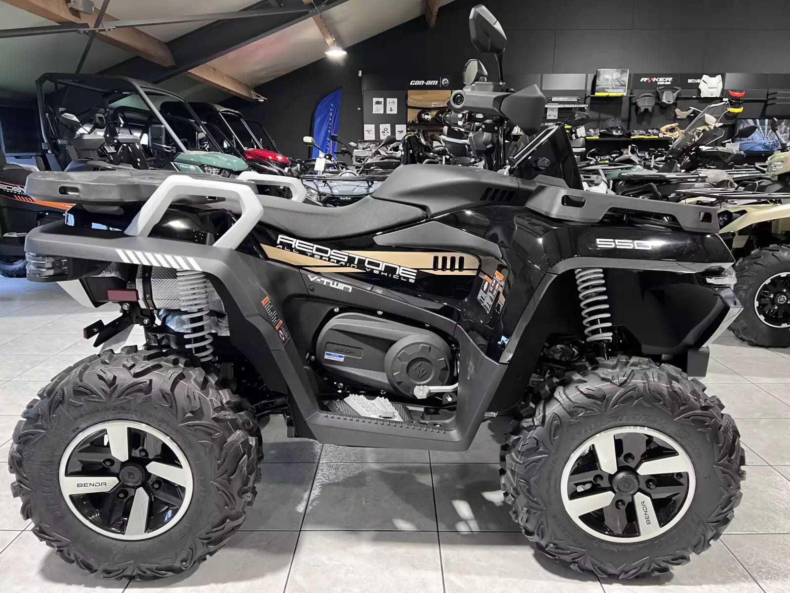 Benda Redstone 550 - Photo 1