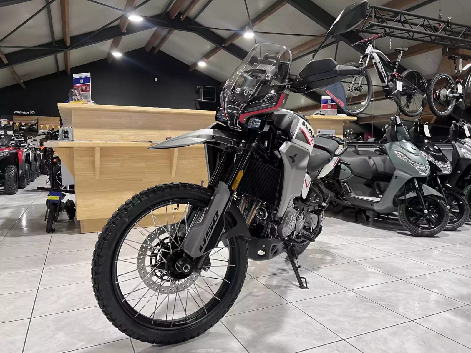 Moto Morini Alltrhike 450 - Photo 1