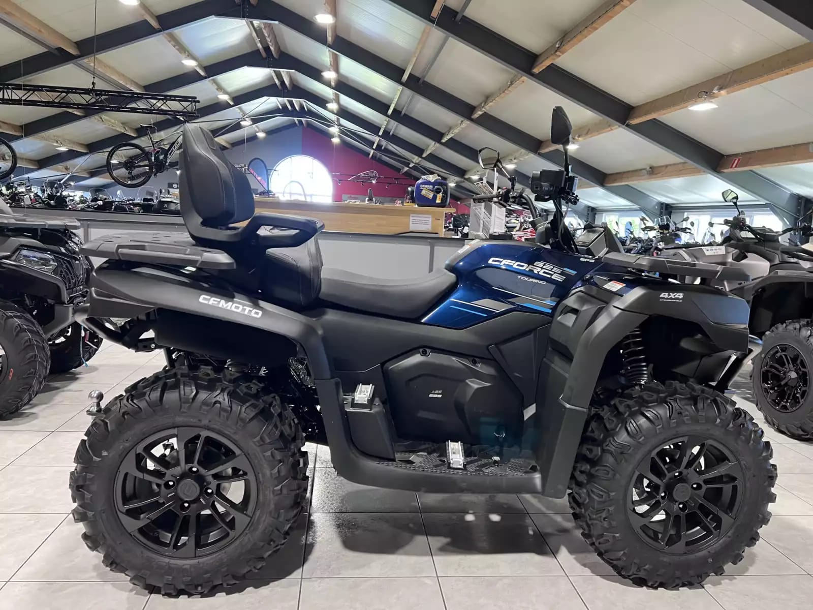 CF Moto CForce 625 TOURING  Agri T3 ABS - Photo 1