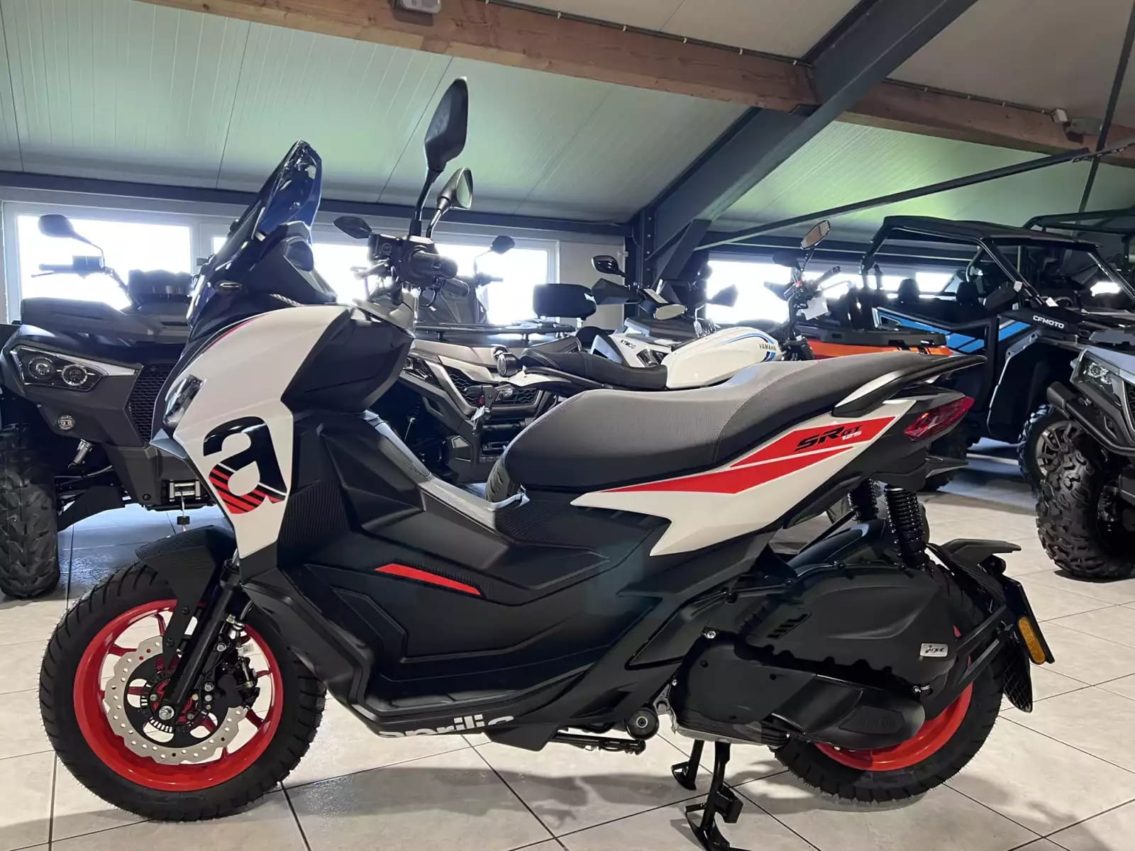 Aprilia SR 125 GT SPORT GREY BLACK - Photo 1