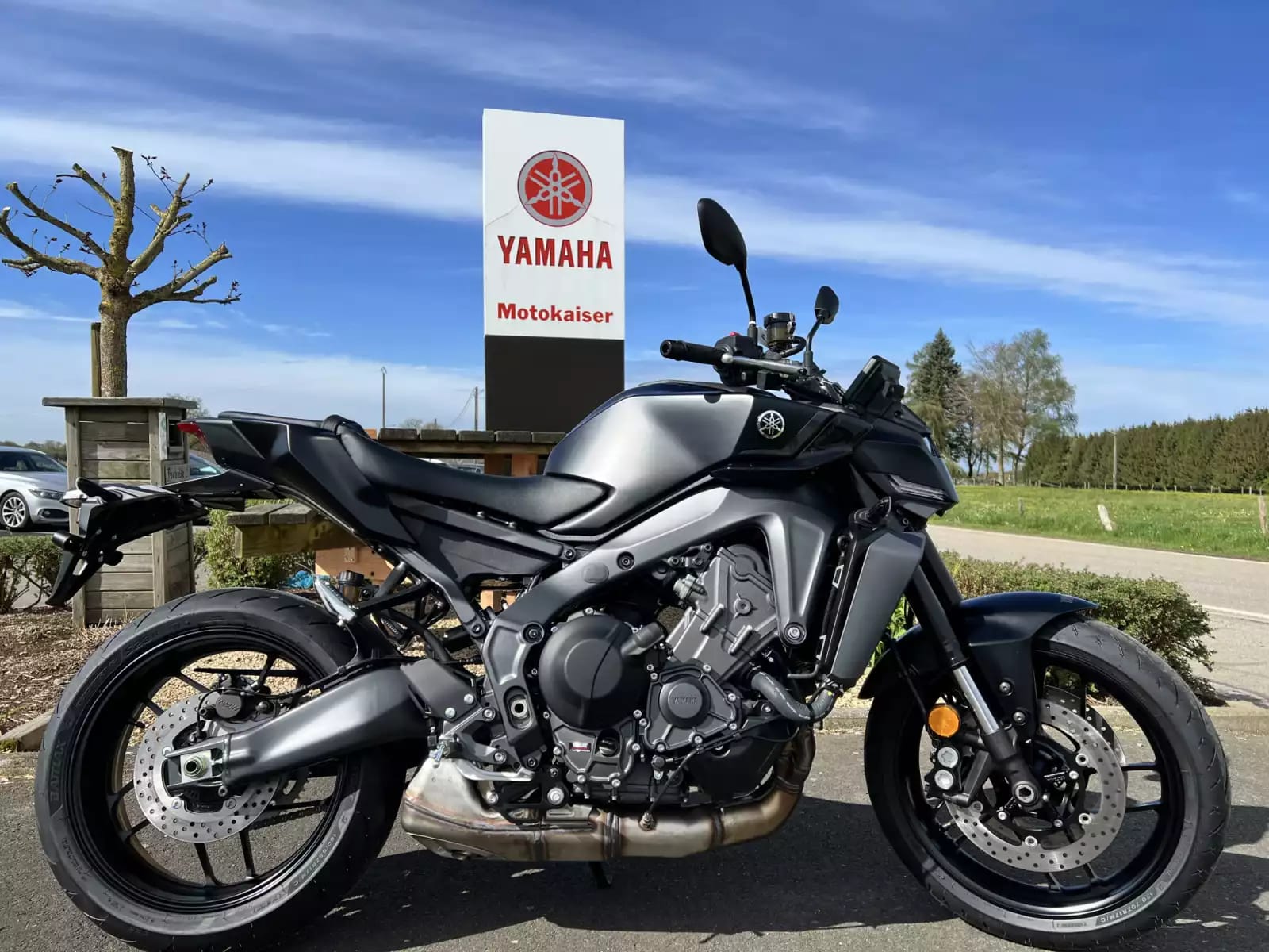 Yamaha MT-09 - Photo 1