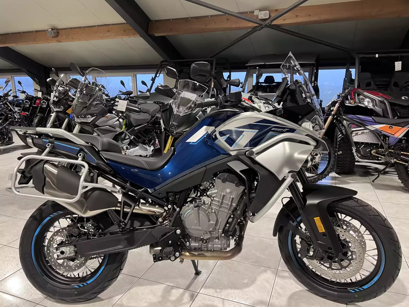 CF Moto 800 MT SPORT - Photo 1