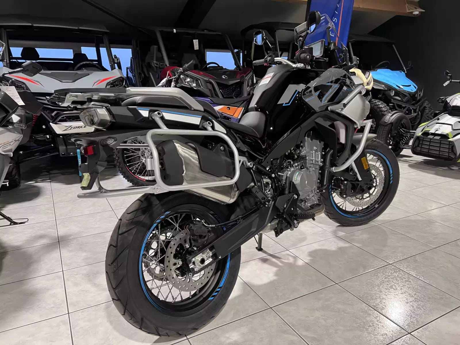 CF Moto 800 MT SPORT - Photo 1