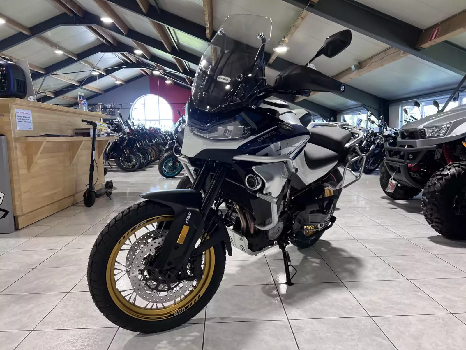 CF Moto 800 MT EXPLORER - Photo 1