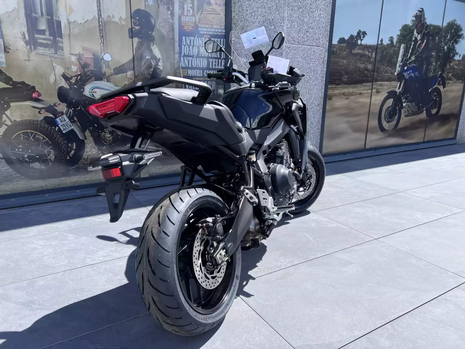 Yamaha Tracer 9 - Photo 1