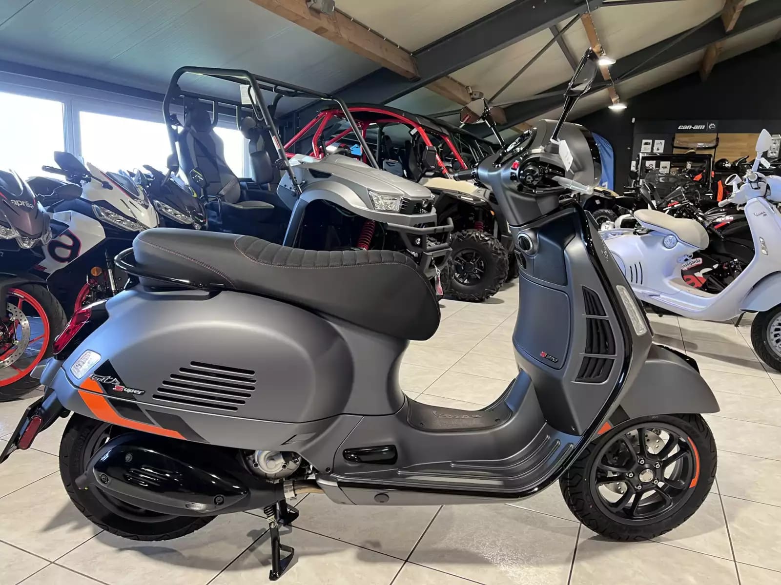 Vespa GTS Super Sport 310 - Photo 1