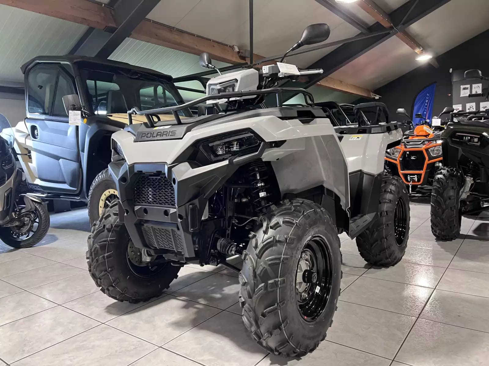 Polaris Sportsman 570 T3 44CV VERT - Photo 1