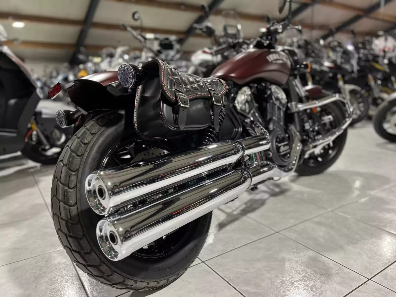 Indian Scout Bobber 1200cc / 100cv - Photo 1