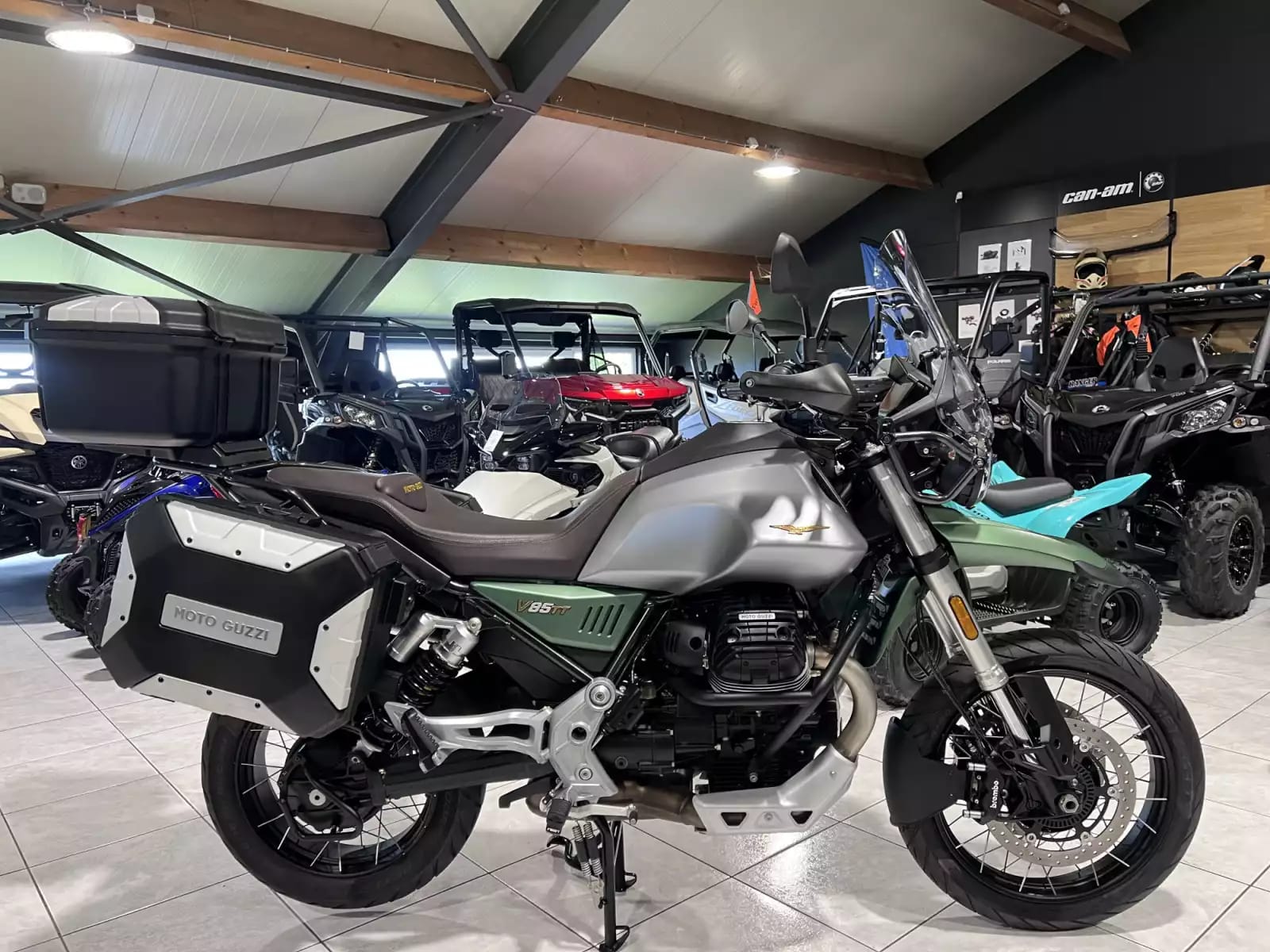 Moto Guzzi V 85 TT  CENTENARIO - Photo 1