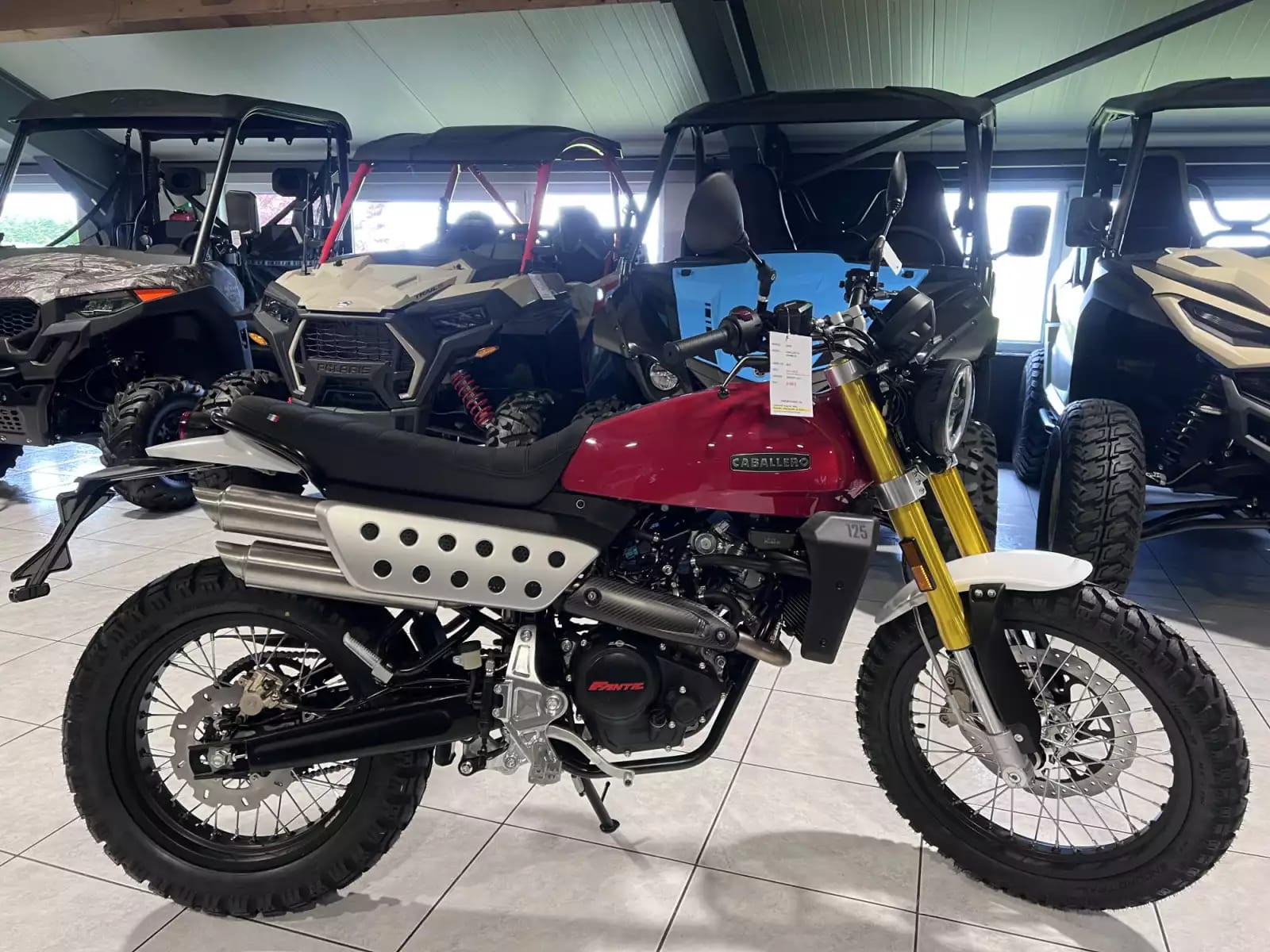 Fantic Caballero 125 Scrambler - Photo 1