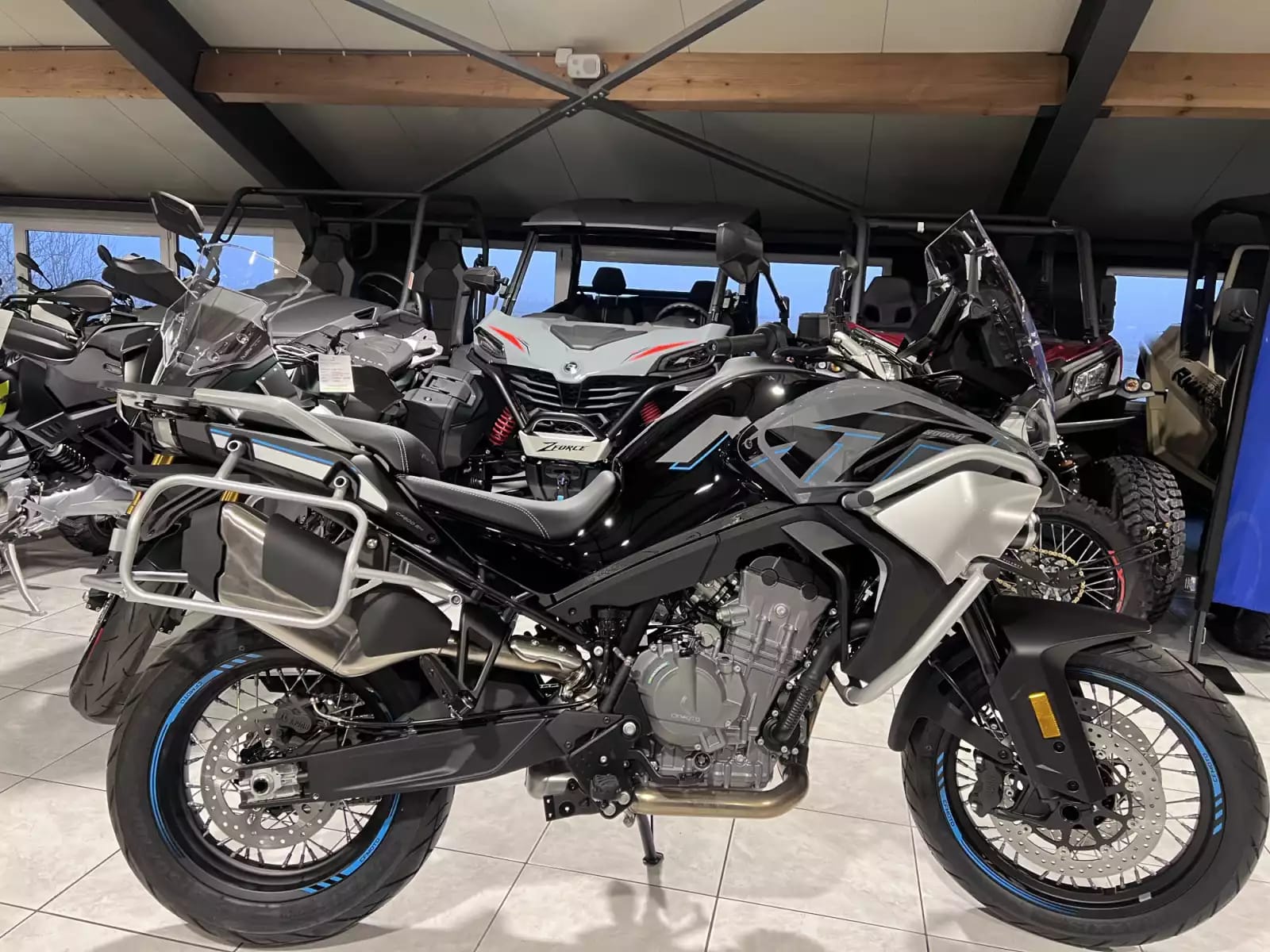 CF Moto 800 MT SPORT - Photo 1