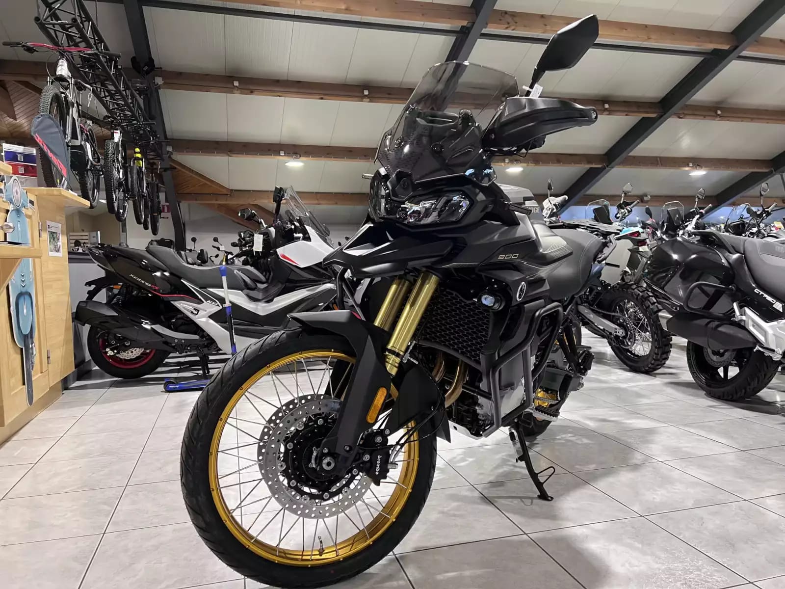 Voge DS 900 X - Photo 1