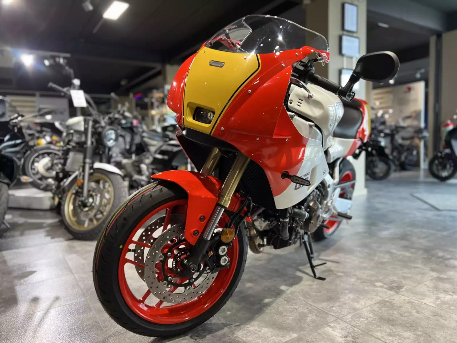 Yamaha XSR 900 GP - Photo 1
