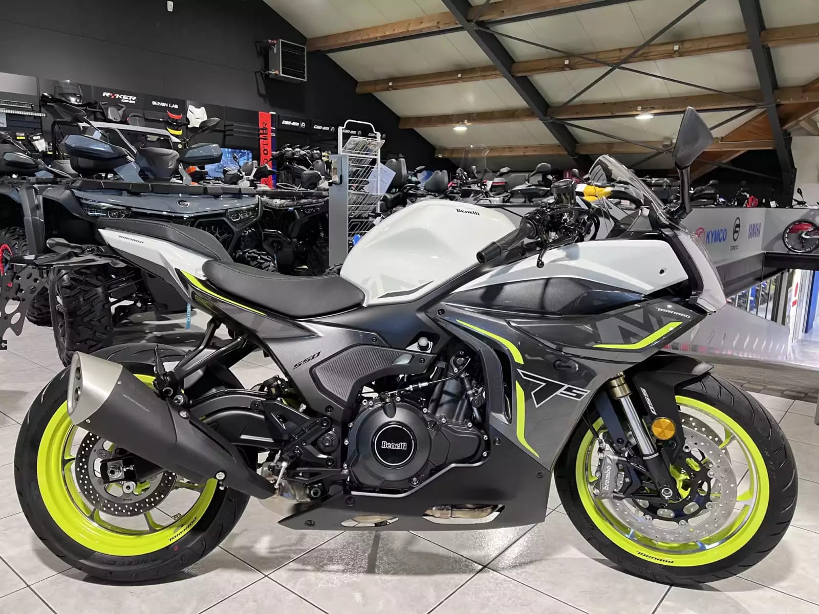 Benelli Tornado 550 - Photo 1