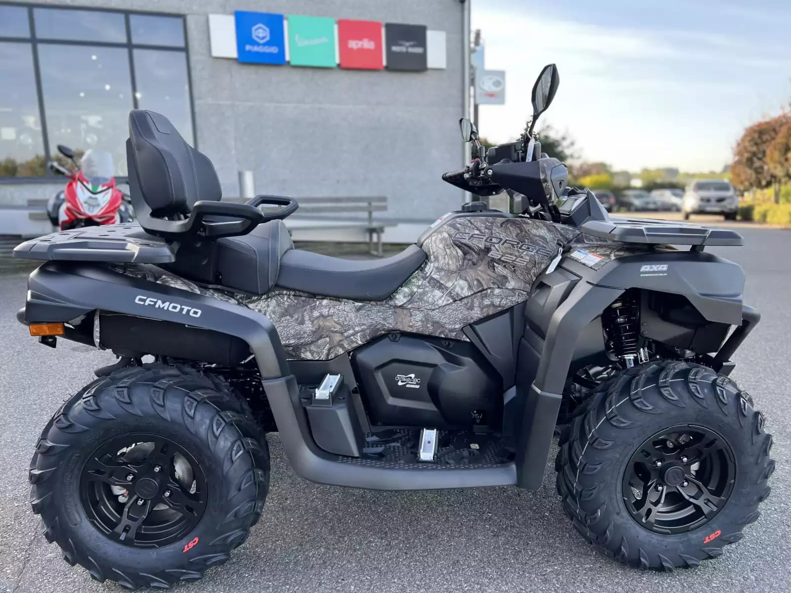 CF Moto CForce 625 TOURING EPS L7 - Photo 1