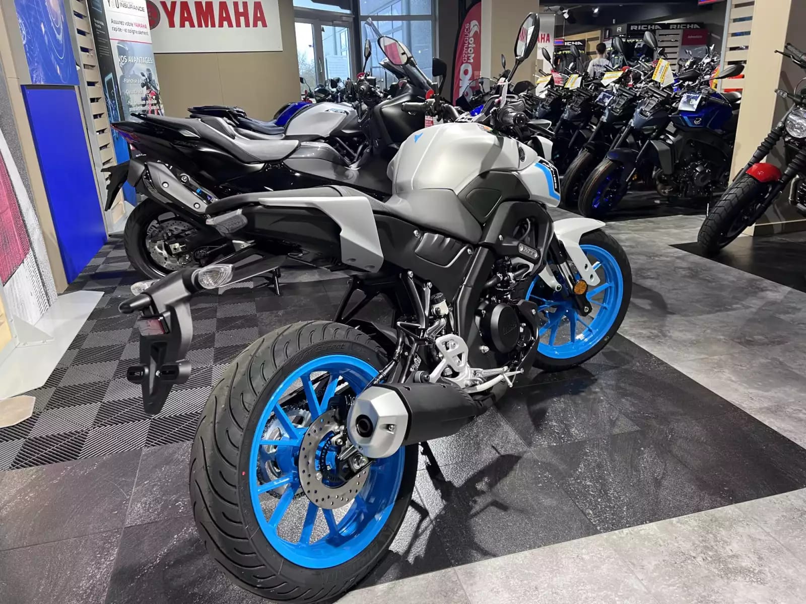 Yamaha MT-125 Ceramic Ice - Photo 1