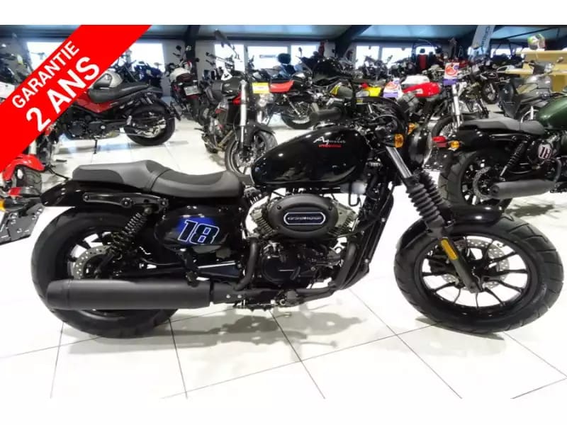 Hyosung Aquila 125 BOBBER V-TWIN - Photo 1