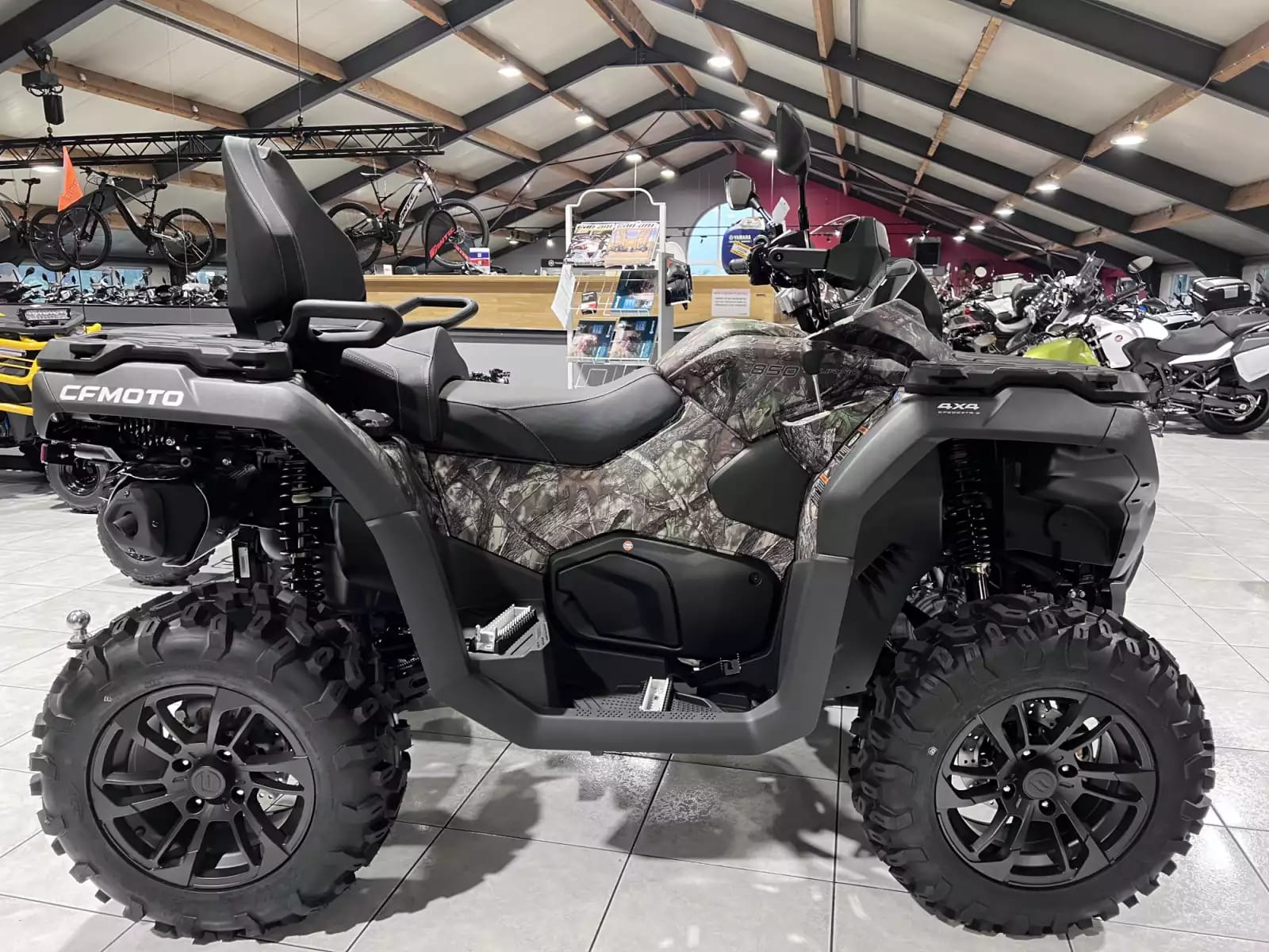 CF Moto CForce 850 T3 no ABS 60 km/h - Photo 1